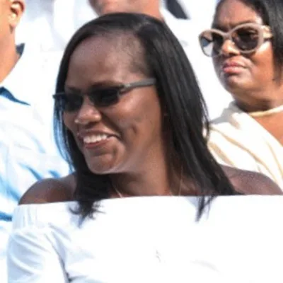 Ronia Stewart